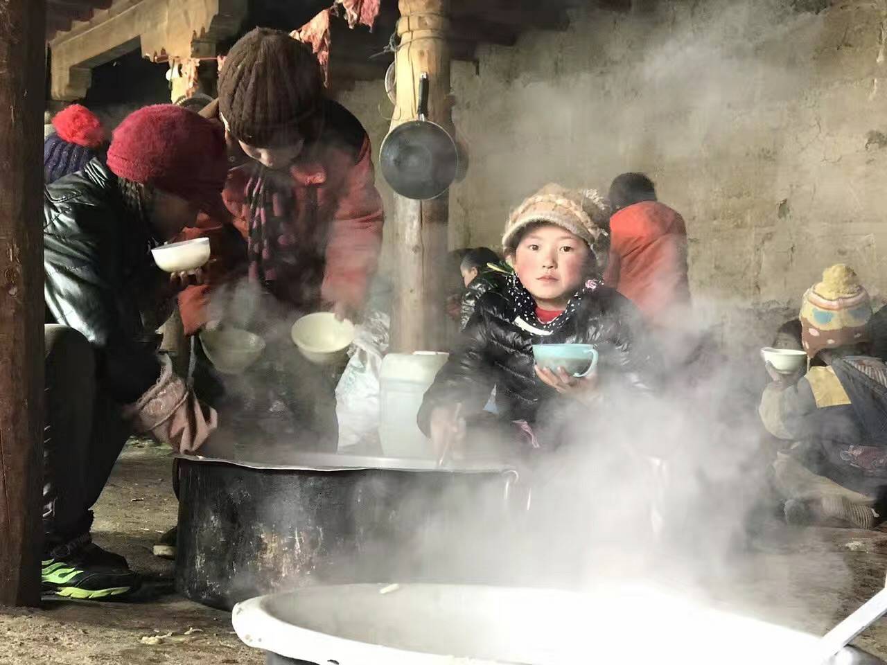 宝威官方网站-宝威baowei(中国)公益回顾丨家国同欢月同圆 温暖满载甘孜州(图10) 宝威官方网站-宝威baowei(中国)公益回顾丨家国同欢月同圆 温暖满载甘孜州(图10)